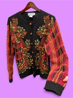Cute 90s chunky cotton blend cardigan sweater plaid festive harvest pom-poms